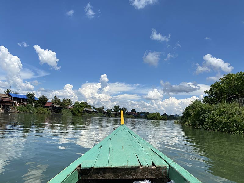 nomadi digitali laos 2