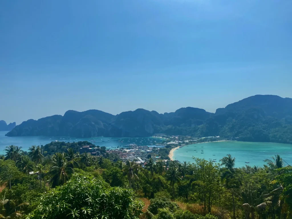 Thailandia per nomadi digitali 3 Ko Phi Phi Don dal punto panoramico, marzo 2020